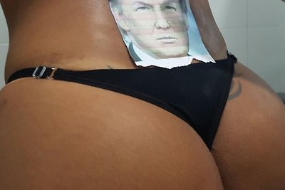 Erika Canela pasidarė Donaldo Trumpo tatuiruotę