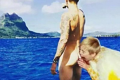 Internautai išsityčiojo iš nuogo Justino Bieberio