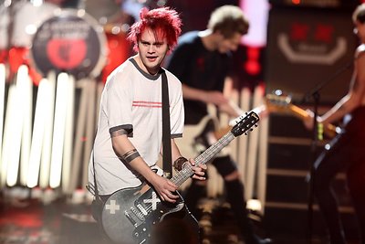 Michaelas Cliffordas iš grupės „5 Seconds of Summer“