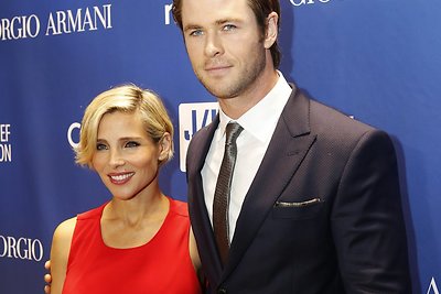 Chrisas Hemsworthas su žmona Elsa Pataky