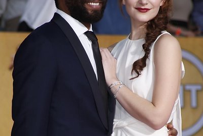 Chiwetelas Ejioforas su mergina Sari Mercer