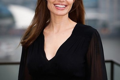 5 vieta: Angelina Jolie – 18 mln. dolerių