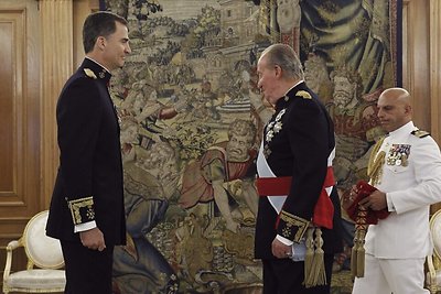 Karalius Felipe VI ir jo tėvas Juanas Carlosas