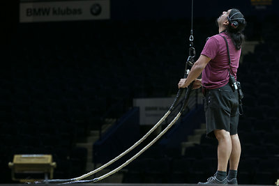 „Cirque du Soleil“ spektaklį „Varekai“ žiūrovai galės išvysti jau šį vakarą