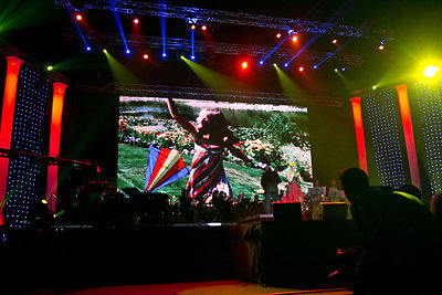 „Enya Christmas Show“ koncerto akimirka