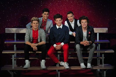 Grupės „One direction“ vaškinės figūros išdygo „Madame Tussauds“ muziejuje