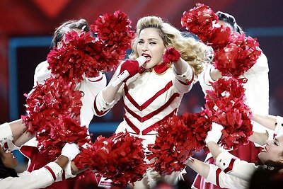 Madonna tapo pimąja moterimi milijardiere popmuzikos pasaulyje