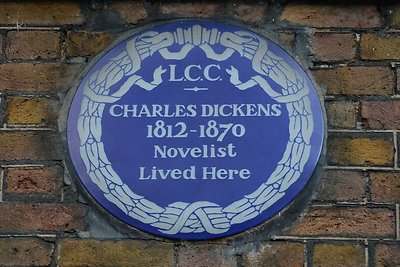 Charlesas Dickensas (1812-1870)