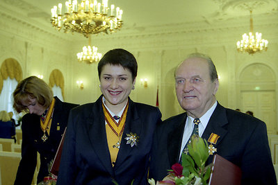 Daina Gudzinevičiūtė, 2001 m vasaris