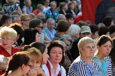 Žagarės vyšnių festivalio akimirka