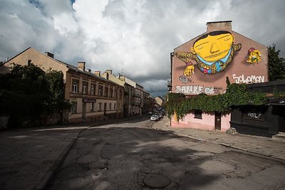 OSGEMEOS piešinys Vilniaus Pylimo gatvėje