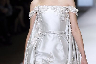 Mados namų „Ralph & Russo“ pavasario / vasaros kolekcija