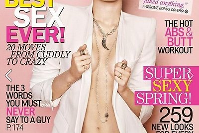 Miley Cyrus ant „Cosmopolitan“ viršelio – seksuali ir drąsi