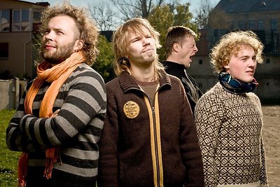 „Saulės Broliai“ pristatys „eurovizinę“ dainą