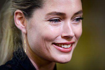 4. Doutzen Kroes