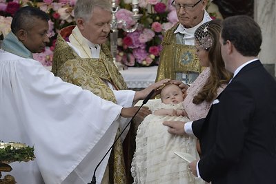 Švedijos princesės Madeleine ir Christopherio O'Neillo dukros krikštynos