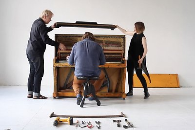 Jolitos Vaitkutės projektas „Pianinas“ 