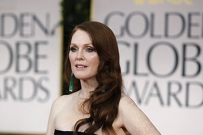 Ilgapirščiai pavogė brangius Julianne Moore papuošalus