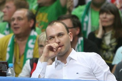 Jonas Vainauskas stojo prieš teismą dėl kaltinimų, kad vairavo apsvaigęs ir padarė avariją