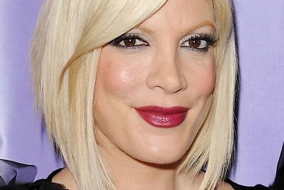 Tori Spelling atvirame interviu papasakojo apie savo ketvirtąjį nėštumą, kuris vos nesibaigė jos mirtimi