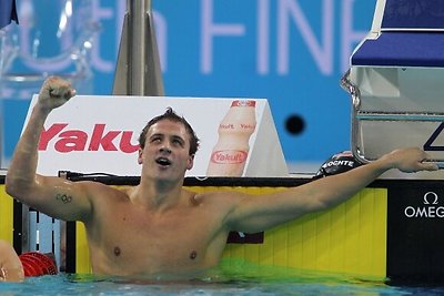 Plaukimo čempionas amerikietis Ryanas Lochte prisipažino šlapinęsis olimpiniame baseine