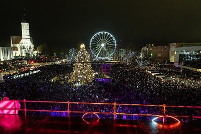 Šiaulių Kalėdų eglės įžiebimo akimirka