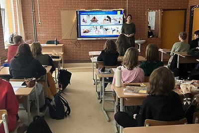 Ar Lietuvos moksleiviai jau pasiruošę praktikuoti MEDITACIJĄ?