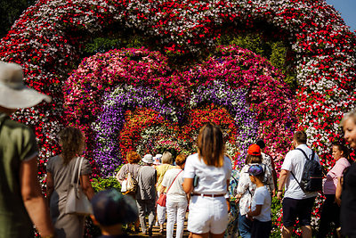 Gėlių, meno ir meilės festivalis Pakruojo dvare