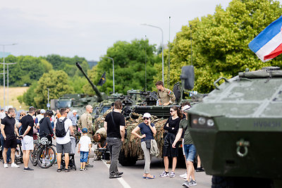 NATO festivalis prie Baltojo tilto