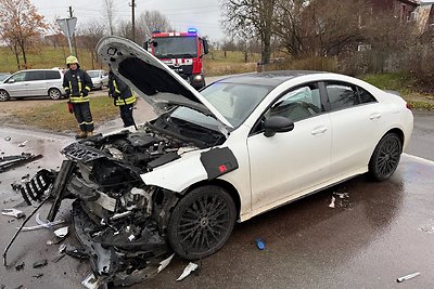 Po avarijos sumaitotas Nerijaus Liuberto automobilis