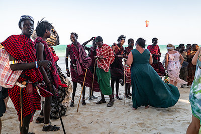 Roko Galvono ir močiučių nuotykiai Zanzibare