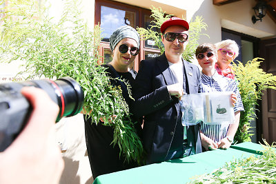 Jolanta Rimkutė, Aistis Mickevičius, Dovilė Džiarvutė ir Ieva Ševiakovaitė