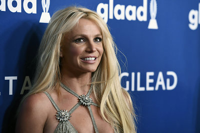 Britney Spears žinutė gerbėjams po reabilitacijos klinikos: „Nesijaudinkite, greit grįšiu“