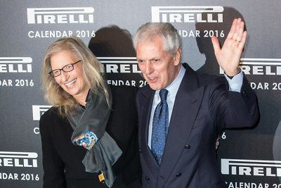 Annie Leibovitz ir „Pirelli“ vadovas Marco Tronchetti Provera