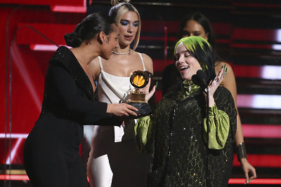 Išdalyti „Grammy“ apdovanojimai: net penki trofėjai – Billie Eilish