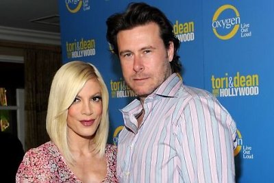 Tori Spelling Kalėdas aptemdė viešumon išlindusi sutuoktinio Deano McDermotto neištikimybė