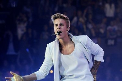 Toronto naktinio klubo lankytojas užsipuolė Justiną Bieberį