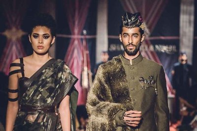 „Shantanu & Nikhil“