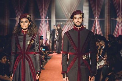 „Shantanu & Nikhil“