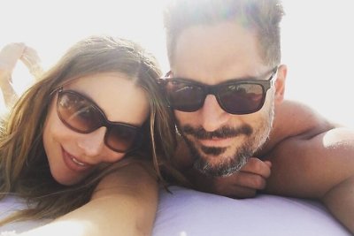 Jaunavedžiai Sofia Vergara ir Joe Manganiello pasidalijo medaus mėnesio akimirkomis