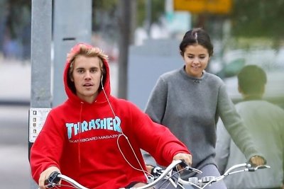 Selena Gomez ir Justinas Bieberis nebeslepia šiltų santykių