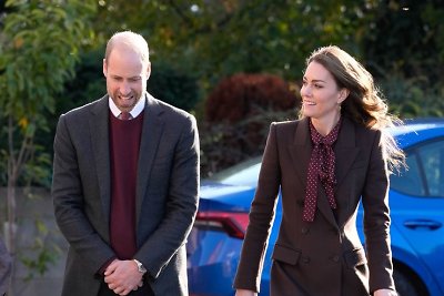 Chemoterapiją užbaigusi Kate Middleton pirmąkart pasirodė viešumoje