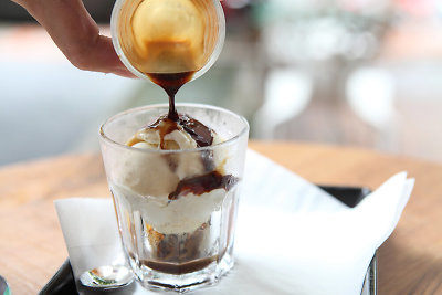 „Affogato“ – kavoje paskandinti ledai