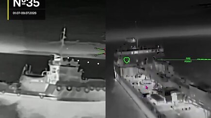 Ukraina „šienauja“ Rusijos laivus: per naktį smogė 14-ai naujų
