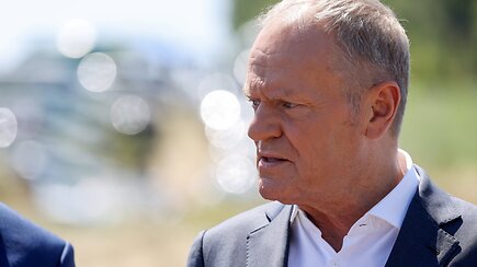 Lenkijos premjeras: nėra požymių, kad Lenkija buvo taikinys