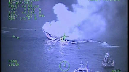 Paviešintas tragiškas vaizdo įrašas, kai liepsnojo nardytojų laivas – žuvo 34 keleiviai