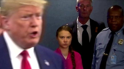 Internete žaibiškai išplito G.Thunberg reakcija į D.Trumpą: prezidentą sekė lediniu žvilgsniu