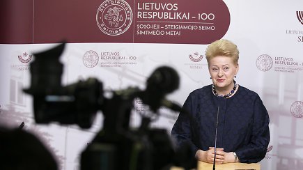 D.Grybauskaitė po G.Nausėdos pranešimo: Norėčiau palinkėti jam stiprybės