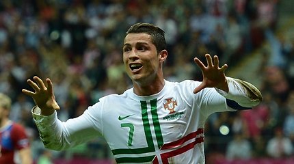 Cristiano Ronaldo siunčia čekus namo, portugalai keliauja į „Euro 2012“ pusfinalį – 1:0
