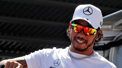 Žvilgsnis į „Formulės 1“ 2021 m. sezoną: kas laukia S.Vettelio, F.Alonso, L.Hamiltono?